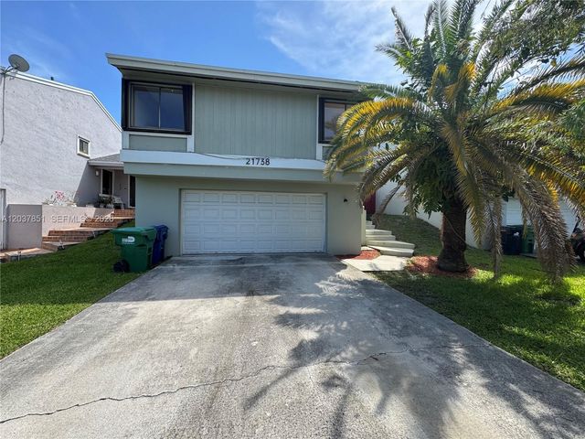 21738 SW 99th Ct, Cutler Bay, FL 33190