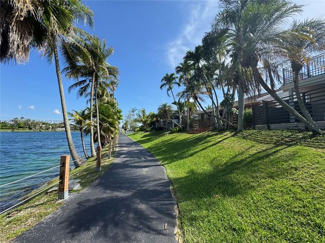 21738 SW 99th Ct, Cutler Bay, FL 33190