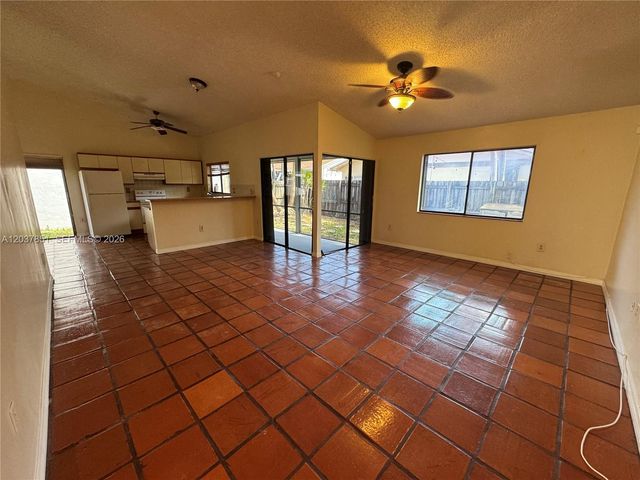 21738 SW 99th Ct, Cutler Bay, FL 33190