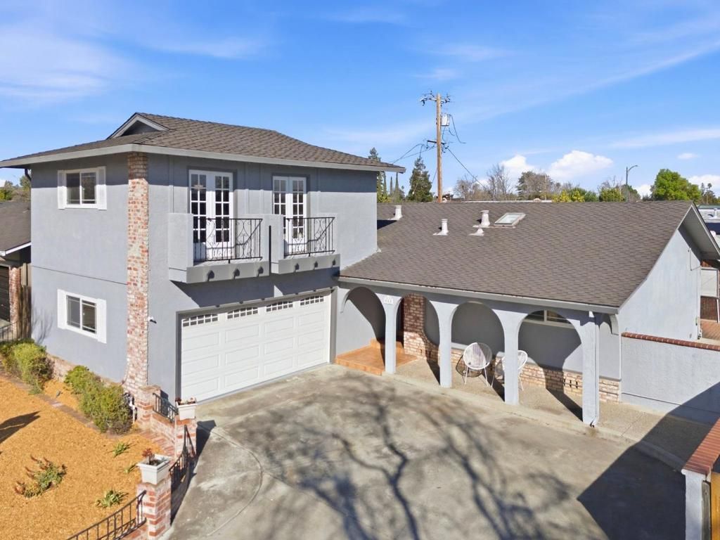 Image 62 of property listing at 911 Inverness Way, Sunnyvale, CA 94087