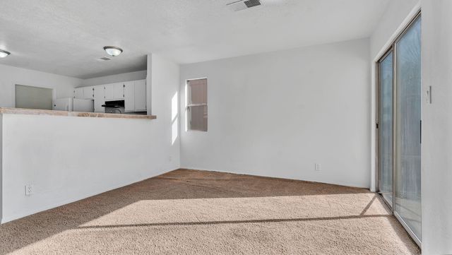1605 Patti Place NE, Rio Rancho, NM 87144