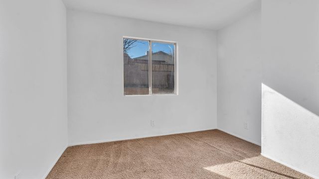 1605 Patti Place NE, Rio Rancho, NM 87144