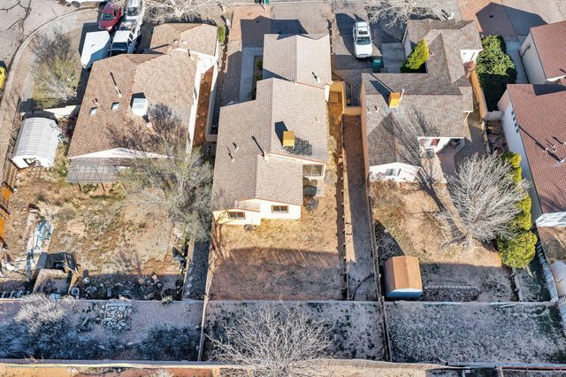 1605 Patti Place NE, Rio Rancho, NM 87144