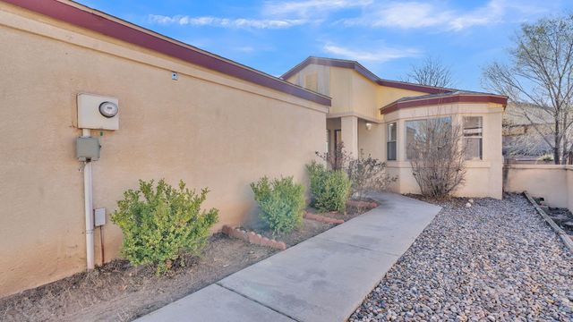 1605 Patti Place NE, Rio Rancho, NM 87144