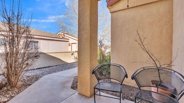 1605 Patti Place NE, Rio Rancho, NM 87144