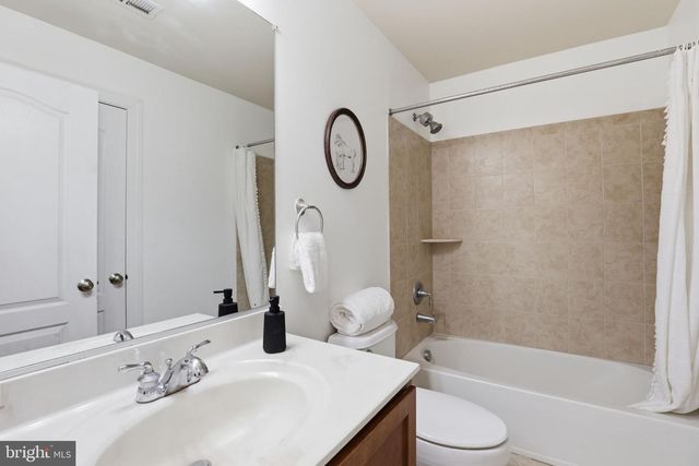 22169 FAIR GARDEN LN, Clarksburg, MD 20871