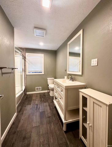 2415 N Apperson Way Street, Kokomo, IN 46901