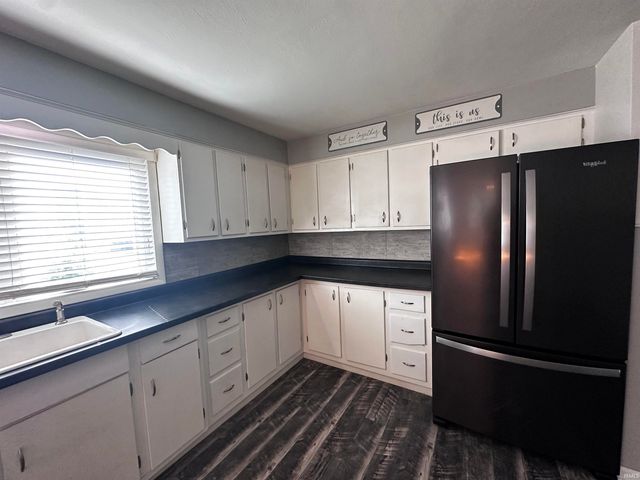 2415 N Apperson Way Street, Kokomo, IN 46901