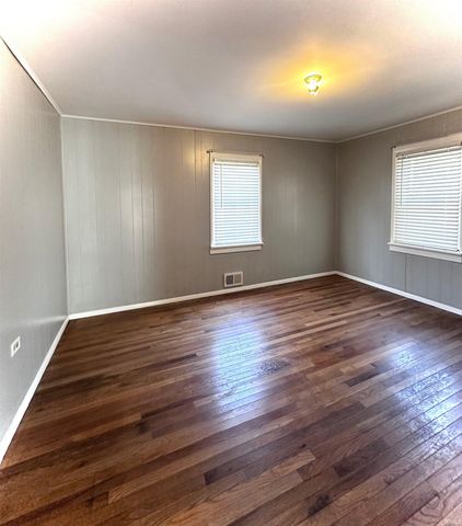 2415 N Apperson Way Street, Kokomo, IN 46901