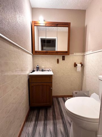 2415 N Apperson Way Street, Kokomo, IN 46901