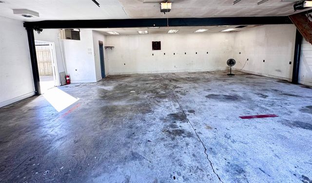 2415 N Apperson Way Street, Kokomo, IN 46901