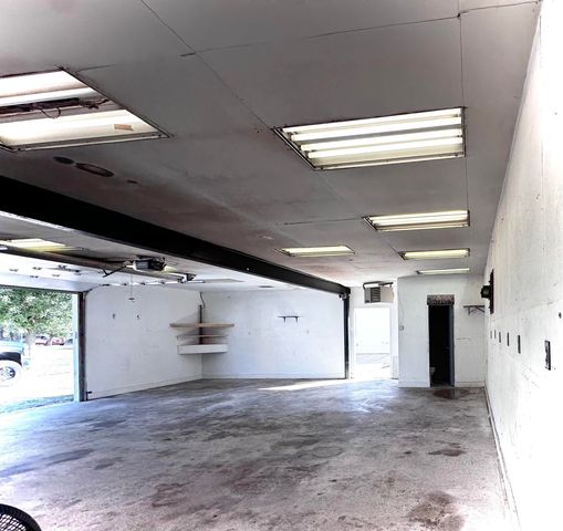 2415 N Apperson Way Street, Kokomo, IN 46901