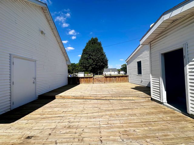 2415 N Apperson Way Street, Kokomo, IN 46901