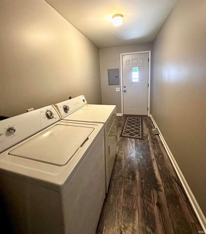 2415 N Apperson Way Street, Kokomo, IN 46901