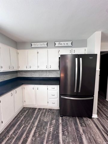 2415 N Apperson Way Street, Kokomo, IN 46901