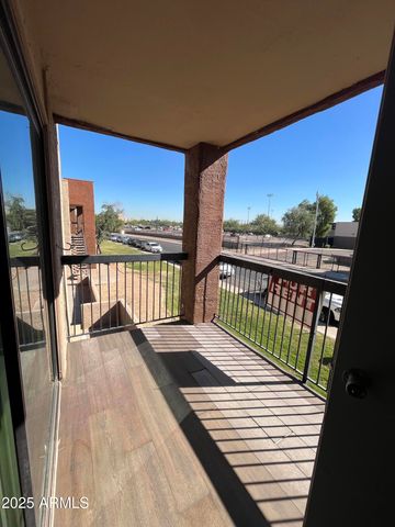 3810 N MARYVALE Parkway 2075, Phoenix, AZ 85031