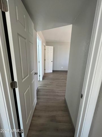 3810 N MARYVALE Parkway 2075, Phoenix, AZ 85031