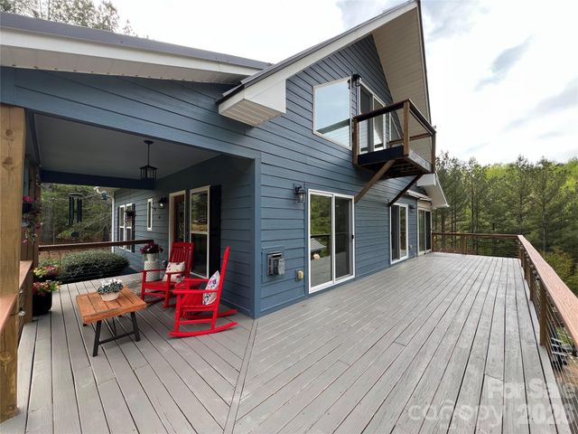 391 Clearwater Parkway, Rutherfordton, NC 28139