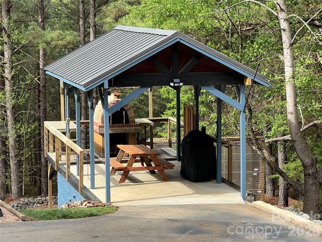 391 Clearwater Parkway, Rutherfordton, NC 28139