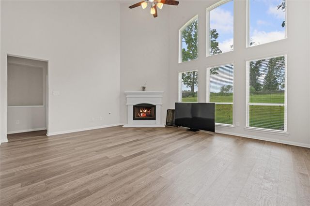 9559 Moss Rose Lane, Willis, TX 77378