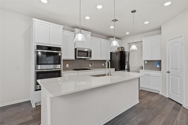 9559 Moss Rose Lane, Willis, TX 77378