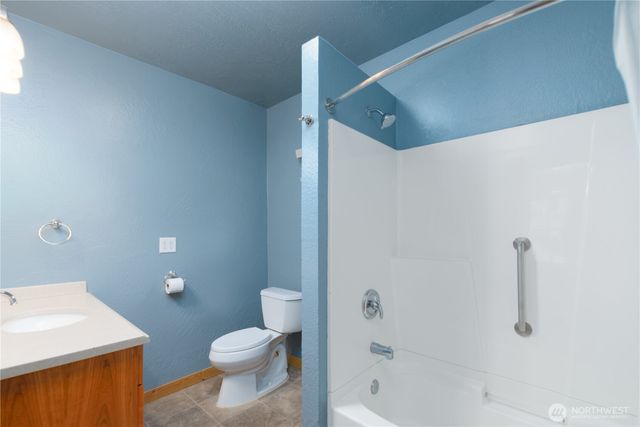 903 S Valley Street, Port Angeles, WA 98362