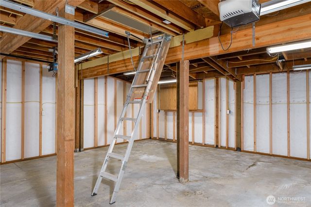 903 S Valley Street, Port Angeles, WA 98362