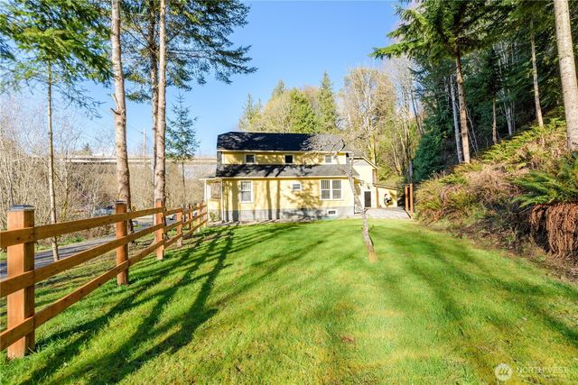 903 S Valley Street, Port Angeles, WA 98362