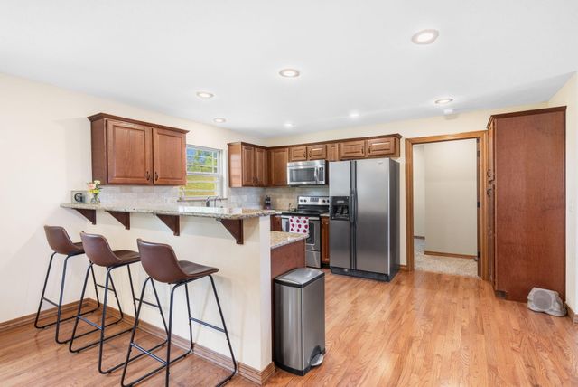 6755 W Farm Road 194, Republic, MO 65738