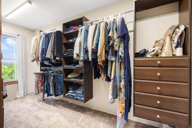 6755 W Farm Road 194, Republic, MO 65738