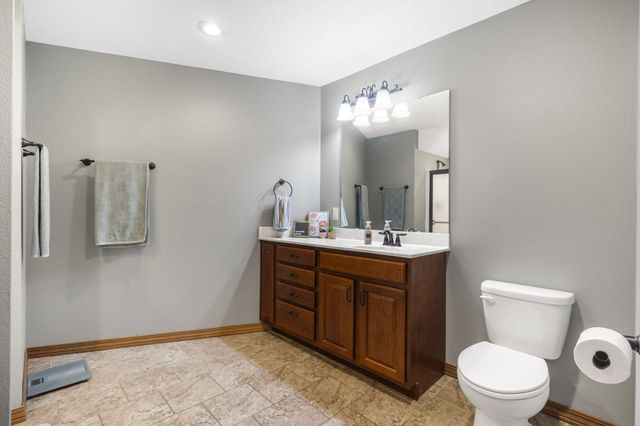 6755 W Farm Road 194, Republic, MO 65738