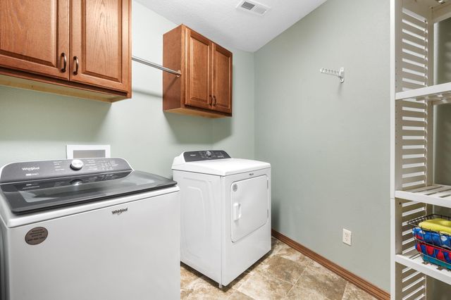 6755 W Farm Road 194, Republic, MO 65738