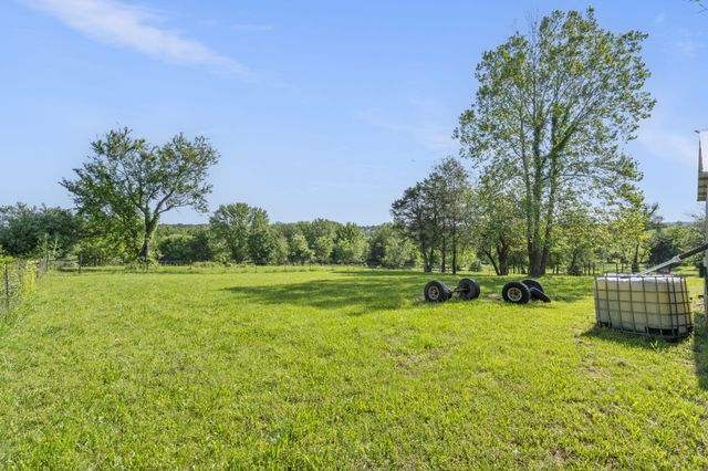 6755 W Farm Road 194, Republic, MO 65738