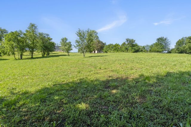 6755 W Farm Road 194, Republic, MO 65738