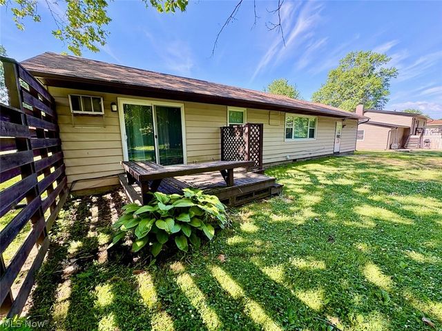 89 Roosevelt Drive, Geneva, OH 44041