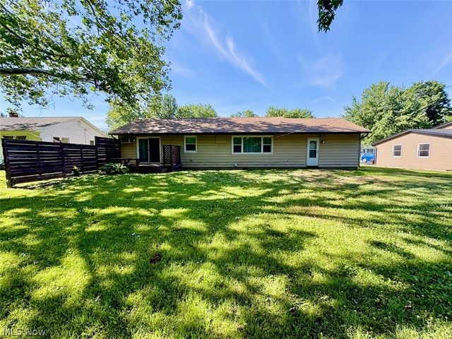 89 Roosevelt Drive, Geneva, OH 44041