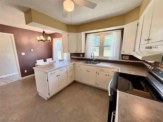 89 Roosevelt Drive, Geneva, OH 44041