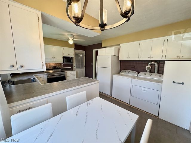 89 Roosevelt Drive, Geneva, OH 44041