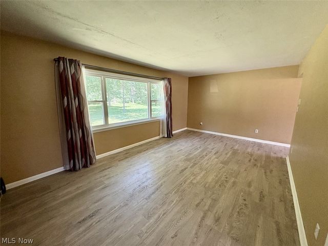 89 Roosevelt Drive, Geneva, OH 44041