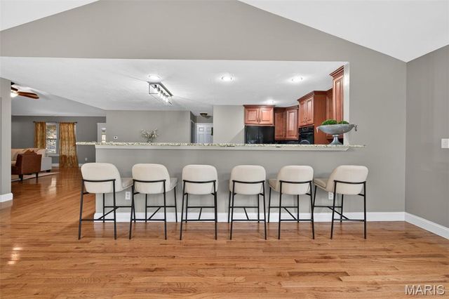 1510 Highway Dd, Defiance, MO 63341