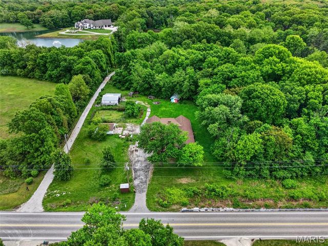 1510 Highway Dd, Defiance, MO 63341