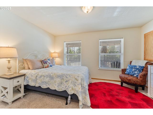 7850 PINE BEACH Loop, Rockaway Beach, OR 97136