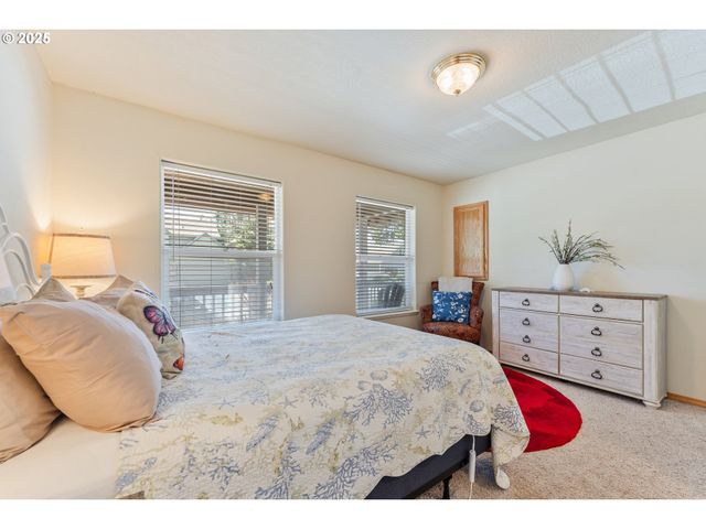 7850 PINE BEACH Loop, Rockaway Beach, OR 97136