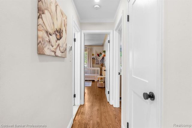 631 Washington Road, Grosse Pointe, MI 48230