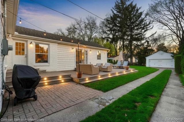 631 Washington Road, Grosse Pointe, MI 48230