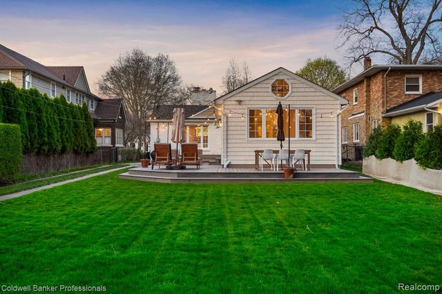 631 Washington Road, Grosse Pointe, MI 48230
