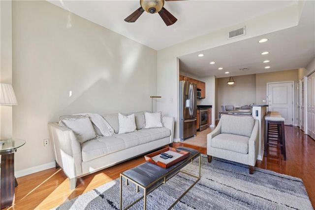 3040 Peachtree Road NW 606, Atlanta, GA 30305