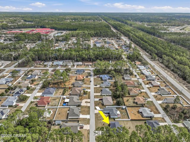 13 Reindeer Lane, Palm Coast, FL 32164