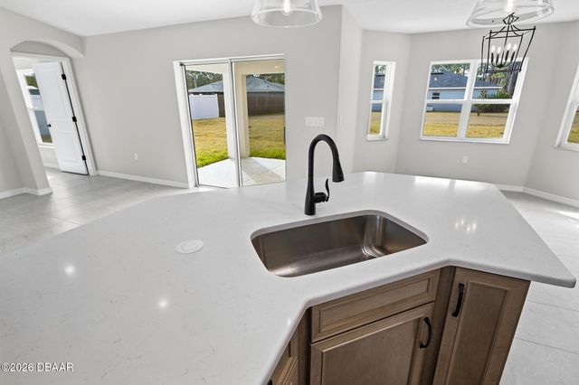 13 Reindeer Lane, Palm Coast, FL 32164