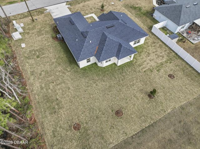 13 Reindeer Lane, Palm Coast, FL 32164